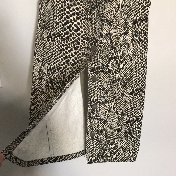 TopShop Button Down Dress - Picture 2 of 4